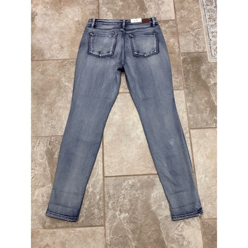 Judy Blue Mid Rise Boyfriend Fit Distressed Jeans Women’s 30x34 NWT - Picture 5 of 14